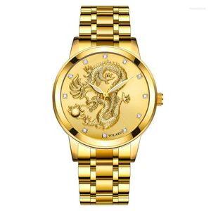 Bilek saatleri erkekler için lüks saatler altın paslanmaz çelik Çin ejderha aydınlık heykel kuvars reloj hombre montre