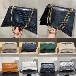 Siyah Klasik Kadın Saati Çantalarında Büyük Zincir Çantalay Çantalar Alışveriş Omuz Moda Çapraz Vücut Yarım Ay Lüks Orijinal Deri Çanta Lüks Cüzdanlar 23