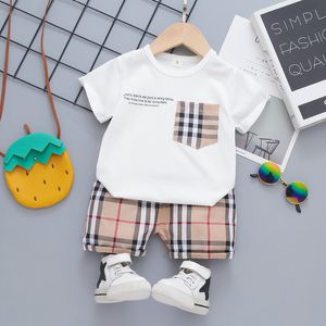 Bebek Erkek Kız Giyim Setleri Ekose Yürümeye Başlayan Bebek Yaz Giysileri Çocuklar Kıyafet Kısa Kollu Rahat T Gömlek Şort