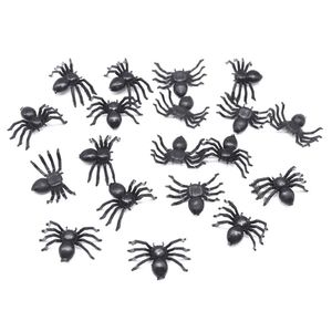 50pcs/lot Horror Black Spider Haunted House Spiders Web Bar Party Decoration Supplies Simulation Tricky Toy Kids Halloween Decor 1041