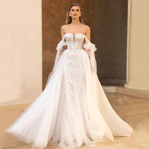 Mermaid Lace Wedding Dresses Long Sleeves Bridal Gowns With Detachable Train Beaded Plunging Neckline Tulle Vestidos De Novia