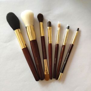 Escovas de maquiagem marrom cl￡ssicas 7pcs/conjunto tamanho port￡til de cabelos de cabra de cabra natural macio