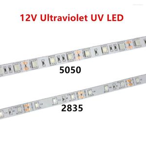 Şeritler UV LED Şerit 395-405NM Ultraviyole 2835/3528 SMD 60LED/M Esnek Şerit String Bant lambası 12V DJ Floresan Partisi