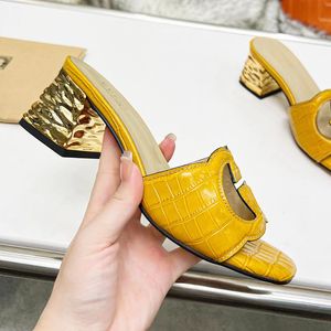 Tasarımcı Terlik Yüksek Topuk Sandalet Tıknaz Topuk Yaz Klasik Bayanlar Deri Parti Moda Seksi Artı Boyutu 35-44