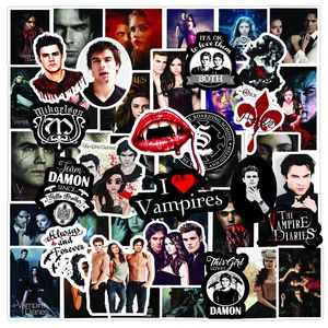 50pcs Vampire Diaries Stickers Klasik Amerikan TV Dizisi Graffiti Kids Oyuncak Kaykay Araba Motosiklet Bisiklet Sticker Çıkarma Toptan