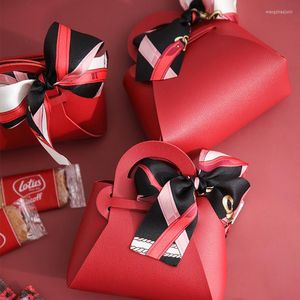 Подарочная упаковка 5 шт./Набор Creative Leather Dist Box с ленточными свадебными сущностями и конфетными коробками для поставки вечеринок по случаю дня рождения шоколадный пакет