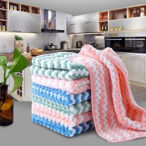 Kitchen striped rags Coral velvet non-stick oil and lint-free dish towel Thickened bamboo fiber cleaning towel