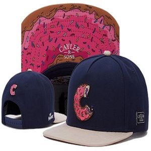 Ball Caps Cayler Sons Fashion Hats бренд сотни ремней кепки мужчины женщины Bone Snapback Hat Регулируемая панель Golf Sports Baseball Cap D231K