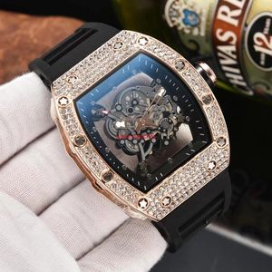 2022 Diamond New Hollow Out Kişilik Tiger Head Saat Seramik Yağ Kuvars Yürüyüşü Unisex Saatler