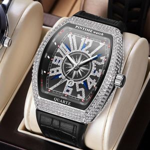 Pintime Men Fashion Luxury Watch Diamond buzlu su geçirmez kuvars kol saati mavi silikon bant partisi gündelik elbise saatleri