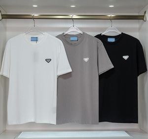 2023 Yaz tasarımcı high end Erkek T-Shirt lüks pamuk yuvarlak boyun artı boyutu kadın T-shirt kısa kollu severler Harajuku sokak üçgen logosu