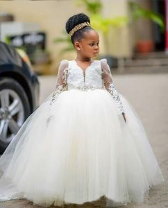 Kraliyet Beyaz V Boyun Çiçek Kızlar Düğün İçin Elbiseler İllüzyonla Uzun Kollu Balo Elbise Siyah Kızlar Ucuz İlk Cemaat Elbise
