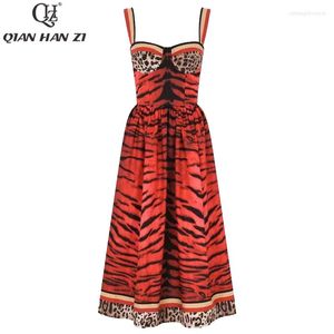 فساتين غير رسمية Qian Han Zi Designer Fashion Summer Spaghetti Strap Dress For Women Vintage Cotton Slim Sexy Leopard Print