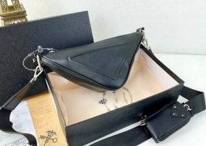 Lüks marka Üçgen etiketli çanta Dermal Omuz Çantaları Klasik Crossbody çanta anquet alışveriş düğün eğlence iş paketi Sıcak 2023