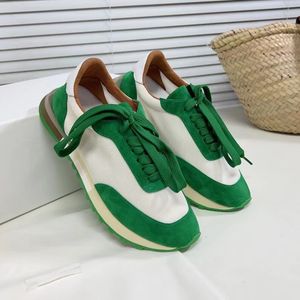 Moda Ayakkabıları Aksesuarlar Sneaker Tasarımcı Sıradan Gri örgü Buzağı Retro Kalın Solun Sabahları Koşu Makinesi Tahrikli Düz Dökümlü Koşan Kadın Ayakkabı Fabrikası