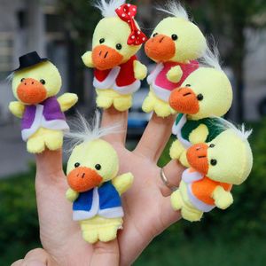 6pcs Hayvan Parmak Kuklalar Ördek Ailesi Çocuk Kukla Peluş Çocuklar İçin Dolgulu Oyuncaklar Tiyatro Hikayesi Öğrenme Bebek Bebek Oyuncakları