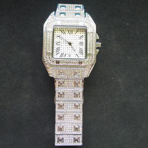 Полный бриллиант мужчинам наблюдает за тем, как женщины смотрят Quartz Movement Iced Out Shine Birstepatch Lifestyle Водонепроницаемые высококачественные аналоговые часы Fash215s