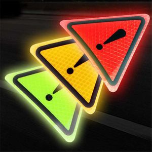 Üçgen ünlem işareti yansıtıcı uyarı işareti araba etiketi gece sürüşü anti-colision için güvenlik etiketi