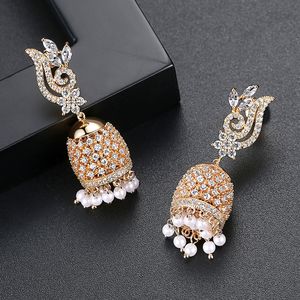 Stud Charm Fashion Charm Kadın Mücevherleri 925 STERLING Gümüş Prenses kesim tatlı sevimli CZ Diamond Ins Popüler İnci Küpe Hediyesi