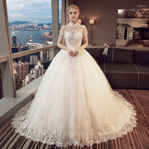 Abito da sposa Vintage Vestidos De Novias Collo alto Collo trasparente Bling Tessuto glitterato Abito da ballo a maniche corte Abiti musulmani