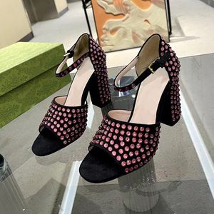 yaz lüks tıknaz topuk sandalet tasarımcısı klasik altın düğmesi kristal rhinestone süslemeli 10 cm yüksekliğinde topuklu kadın ayakkabılar kutu kapağı topuk sandal 35-42 boyutu