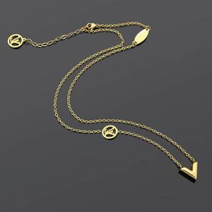 Роскошный дизайнер v Ожерелье Женщины из нержавеющей стали Золотая цепочка ожерелья моды пара ювелирных подарков для женщин