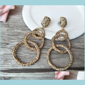 Saplama Doğal Beyaz Mercan Dangle Küpeler Kaldırılmış Altın Kristal Rhinestone Tridacna Kabuk Boncuklar El Yapımı Moda Kadın Mücevherleri Er241 D DHCOE