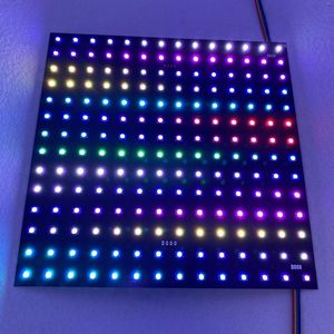 Dizeler P20 APA102 Tam Renkli RGB Kapalı LED Ekran Ünitesi Panel 14 14Piksel 280mm 280mm; Alüminyum Plaka