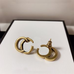 Moda Tasarımcı Küpe Bayanlar Stud Diamond Lüks Küpeler Renkli Rhinestone Ünlü Çok Molor Songgy Dungle Dungy Jewlery Hediyeler Küçük Sarkan Küpeler