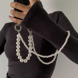 Alças para celular Charms Moda Tendência Dupla Camada Imitação de Pérola Cadeia Móvel Temperamento Feminino Borla em Forma de U Pulso Antiperda Acessórios Y2211