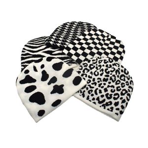 Yeni Moda Beanie Hat Leopard Zebra Ekose İnek Baskı Yün Örtü Beanies Winterhat Kadın Erkekler