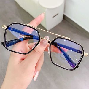 Sunglasses Frames Unisex Square Glasses Frame Women New Fashion Anti Blue Light Double Bridge Eyewear Frames Men Vintage Metal Computer Glasses T2201114