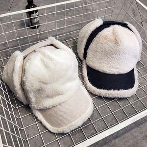 Top Caps Kadın Kış Beyzbol Kapağı Peluş Kalın Sıcak Şapka Moda Romantik Kayak Unisex Dış Mekan Ayarlanabilir Gorras Hediye 221122