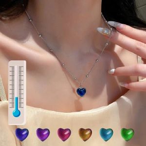 Kalp bilezikler için kolye kolyeleri kadınların sıcaklığına ve ruh haline göre renk değiştirir Yüksek son duyu sihirli moda takı