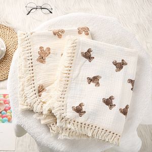 Одеяла пеленание милый медведь муслиновые квадраты хлопок ребенок для новорожденных плед пеленание детские аксессуары кровать летнее одеяло 221128