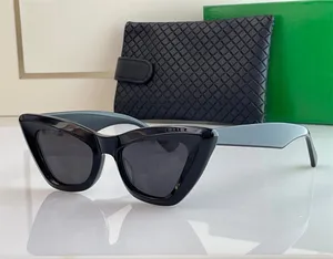Modische, trendige Designer-Sonnenbrille 1101 für Damen, Acetat, spitze Cat-Eye-Brille, Sommer-Avantgarde-Persönlichkeitsstil, Anti-Ultraviolett, mit Etui