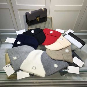 Şapkalar Eşarp Eldivenleri Setler Tasarımcı Örme Şapka Şapkalar Kış Sıcak Moda Yün Hat Erkek Kadınlar 8 Renk