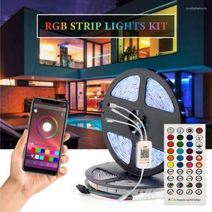 Şeritler LED şerit ışık seti RGB Akıllı Kızılötesi Bluetooth Uygulama Müzik Kontrolü 40 Kez Uzak Oda Dekoru 5m 10m