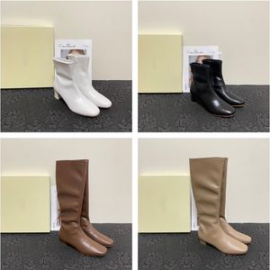 2022 Sofia Leather Boots Designer Luxury Women Элегантные коленные ботинки белые черные коровьи питы