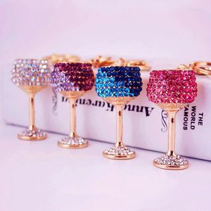 Anahtarlıklar Yaratıcı El Sanatları Kristal Şarap Cam Araç Ana Zinciri Goblet Metal Kolye Kadın Çanta Aksesuarları Küçük Hediyeler