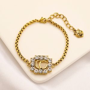 Klassische Armbänder Gliederkette Damen Markenbrief Armreif 18 Karat vergoldet Tigerkopf Edelstahl Kristall Liebhaber Geschenke Armband Manschettenketten Designerschmuck