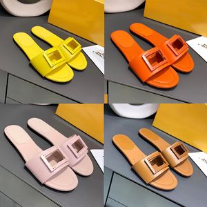 Platte slippers voor dames zomer leer strand designer sandalen pantoufle grote schoenen pantoufle maten 35-43