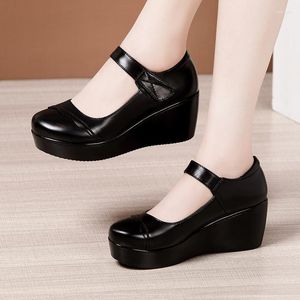 Одевать обувь размер от 32 до 43 черных каблуков на каблуки на каблуки женщины с высокой круглой головой белый красный коричневый
