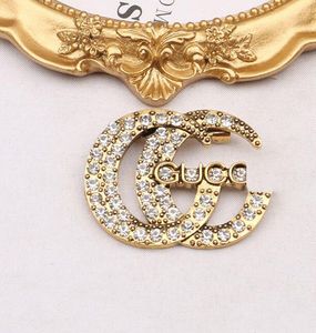 23SS 2Color Moda Designers Letters Broches 18k Broche de ouro Broche