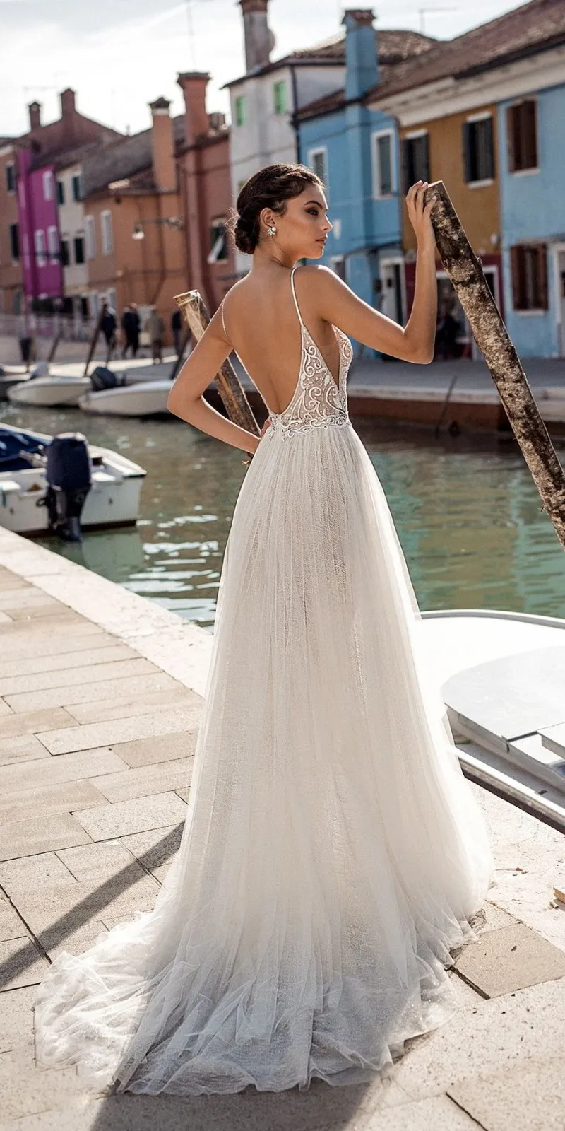 Elegant A-Line Wedding Dresses Side Split Spaghetti Sexy Illusion Boho Beach Vestidos De Novia Pearls Backless Bohemian Bridal Gowns