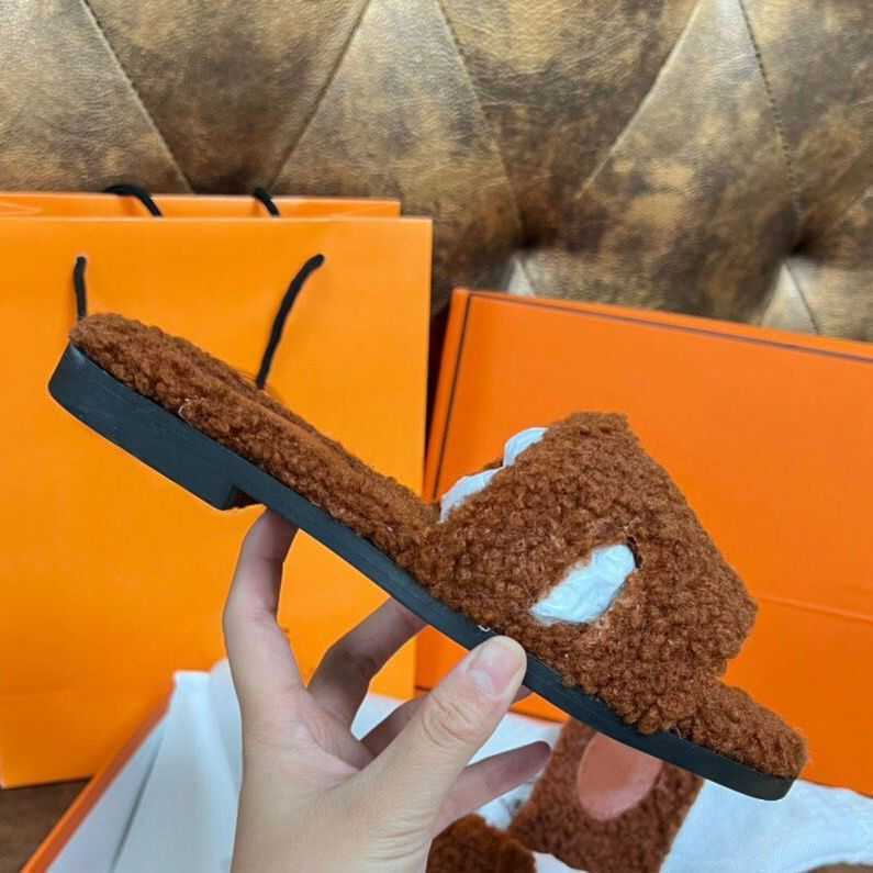 slipper her teddy designer slippers sandal 2023 fur oran online bear shoes lamb wool flat bottom ins fashion versatile casual one character
slipper her teddy designer slippers sandal 2023 fur oran online bear shoes lamb wool flat bottom ins fashion versatile casual one character