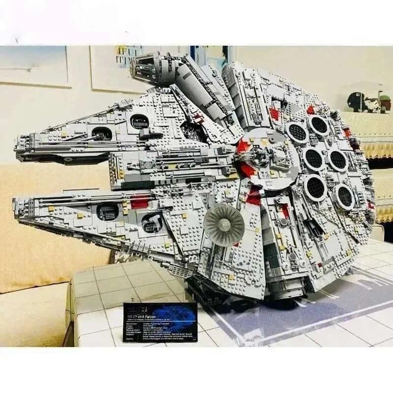 Large Scale Millennium Falcon Star Wars Model... From Mickeymouse01, &Price; | DHgate.Com - Image 3