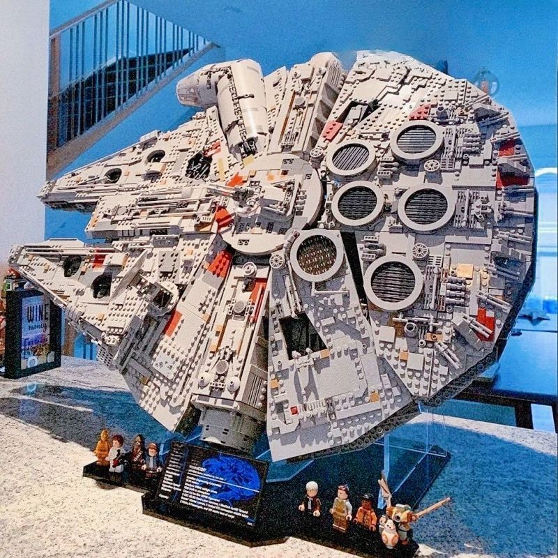 Large Scale Millennium Falcon Star Wars Model... From Mickeymouse01, &Price; | DHgate.Com - Image 4