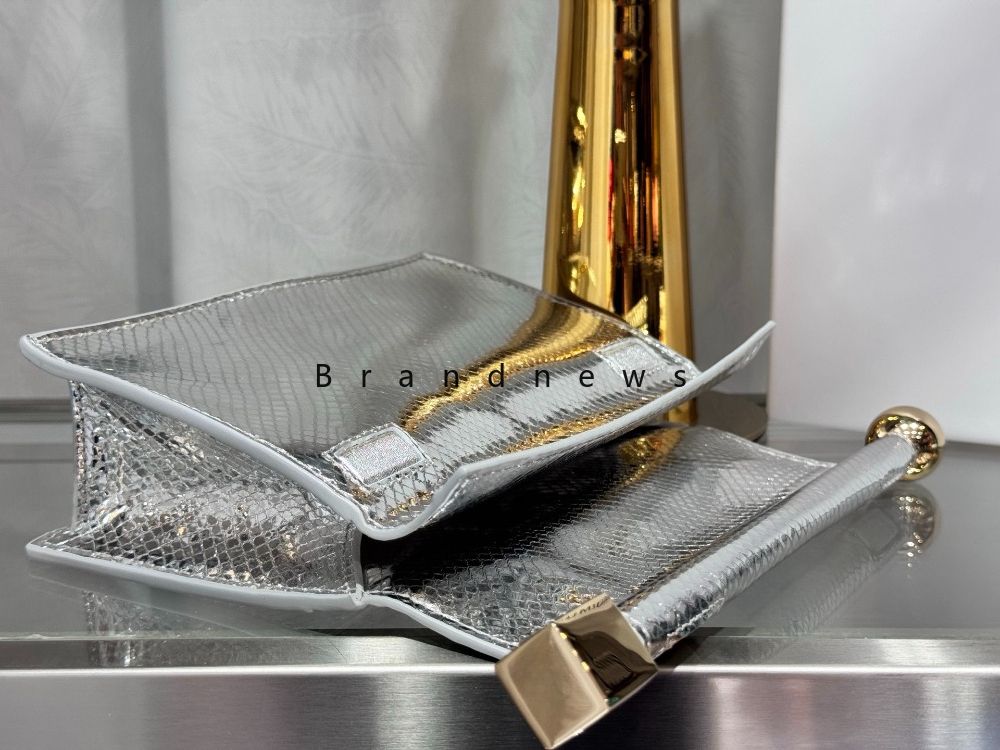 Real Sheep Leather Take Out Silver Metallic Clutch... From Sallybettering, &Price; | DHgate.Com - Image 5