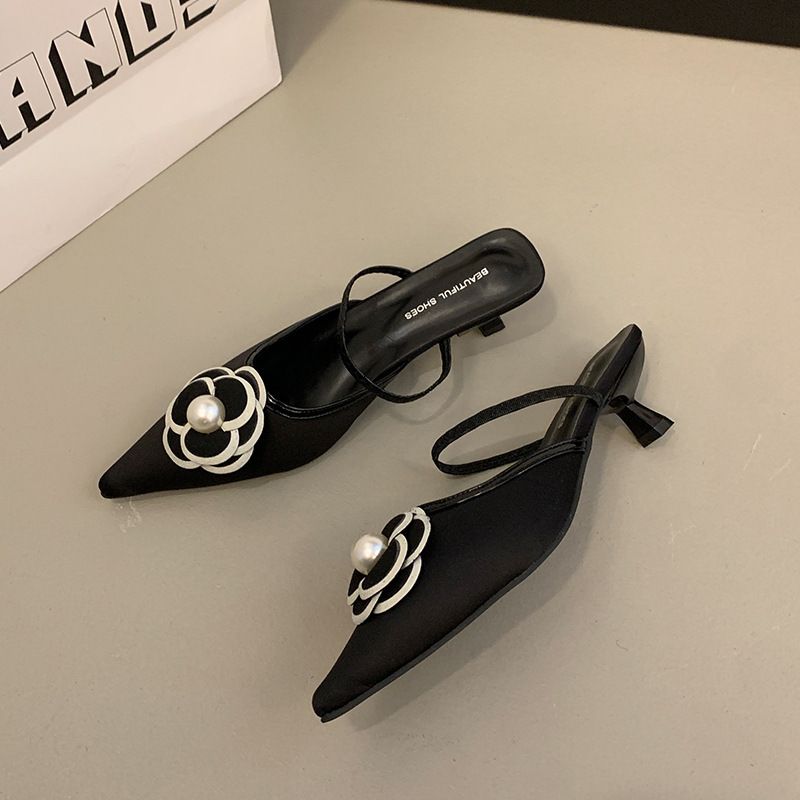 Mules da donna alla moda con accenti di perle, design a punta con tacco basso, soletta imbottita morbida per il tragitto quotidiano e per un look elegante._voghion.com